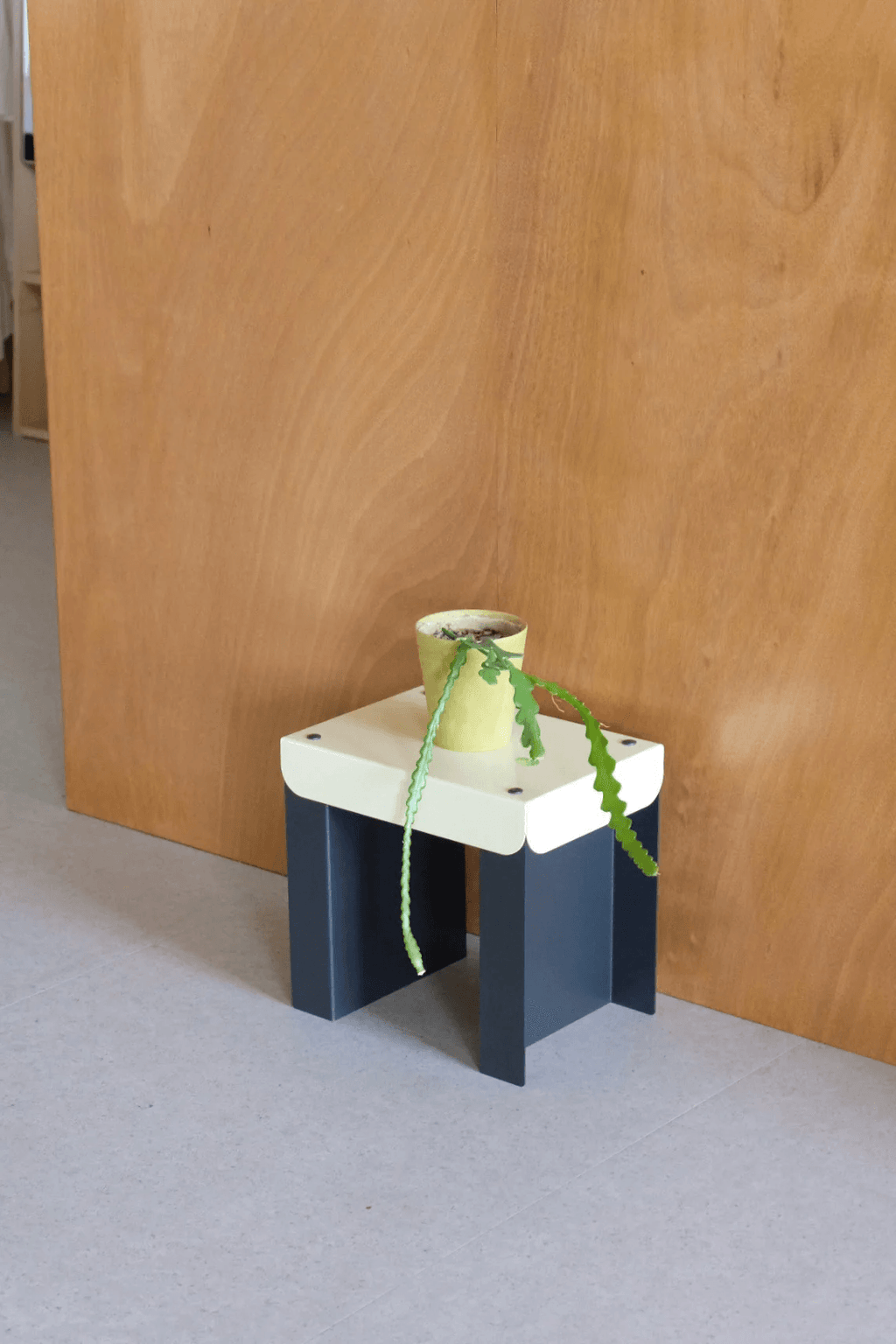 Pico bench / Yellow & Black