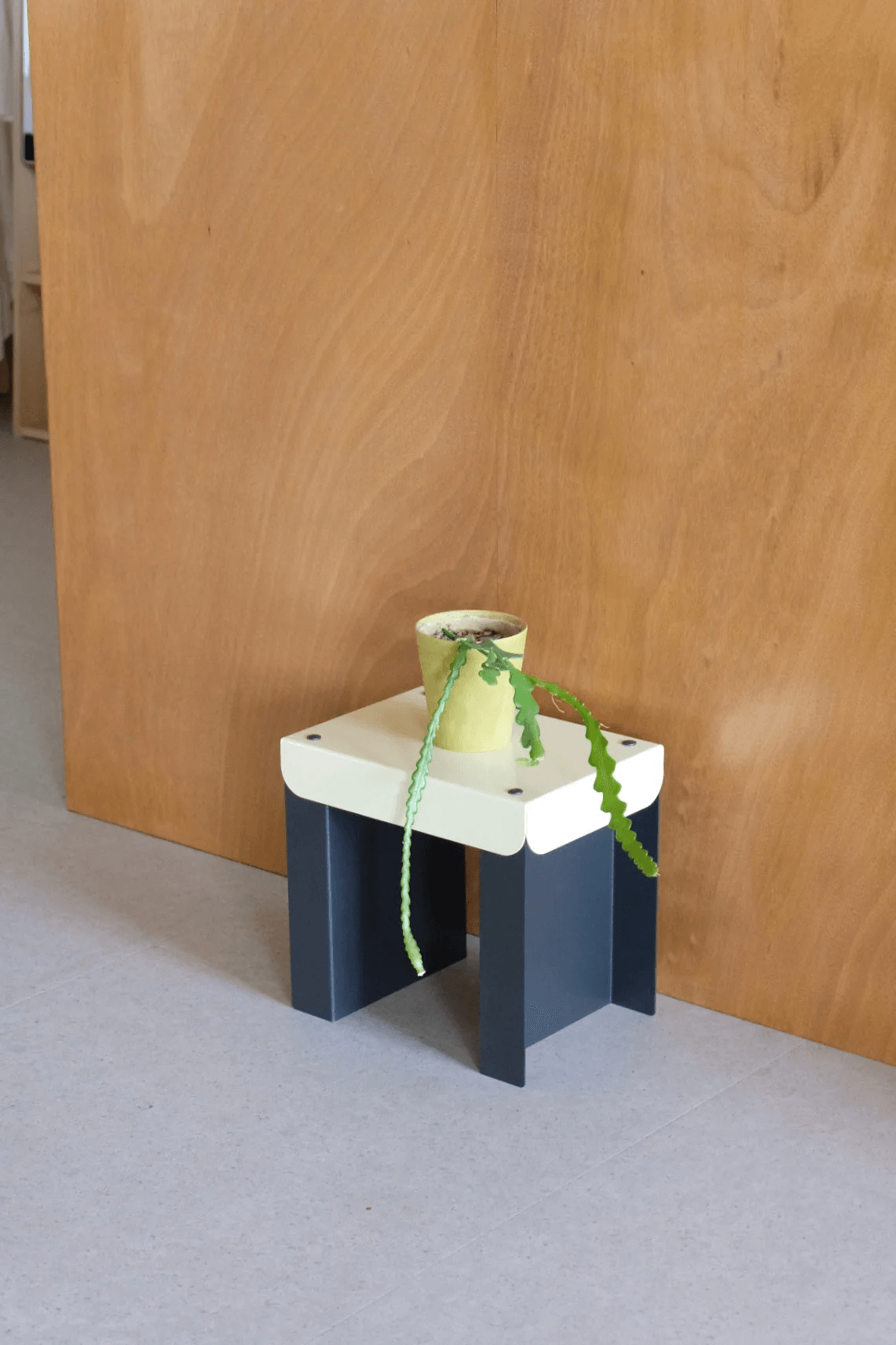 Pico bench / Yellow & Black