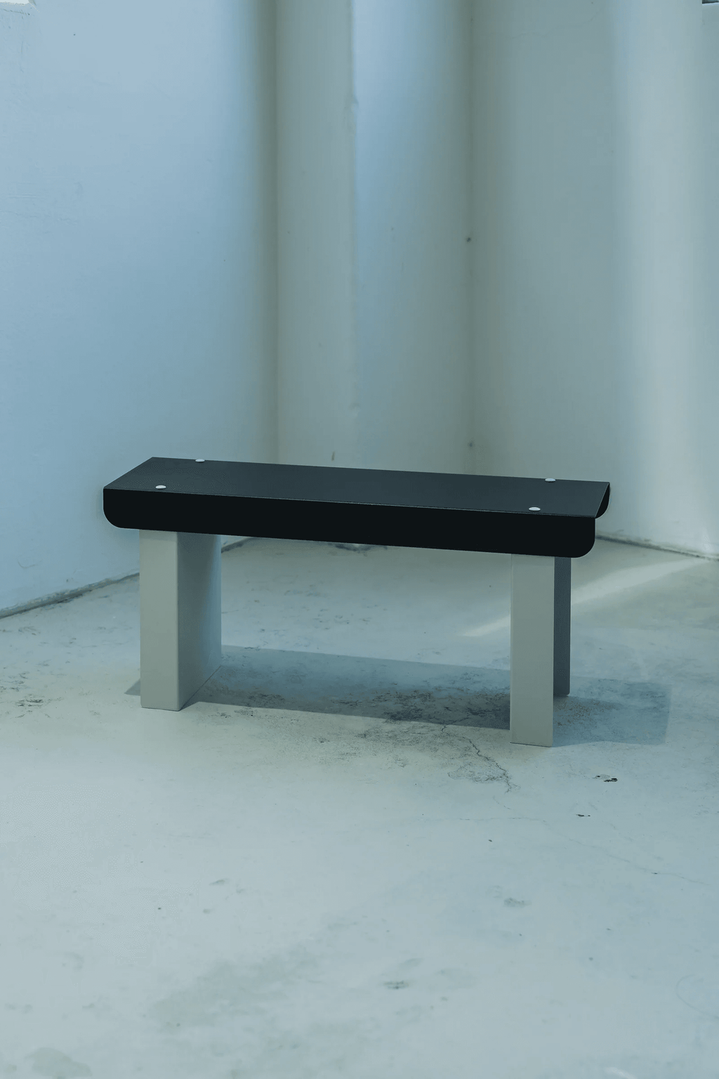 Small Bench / Black & White