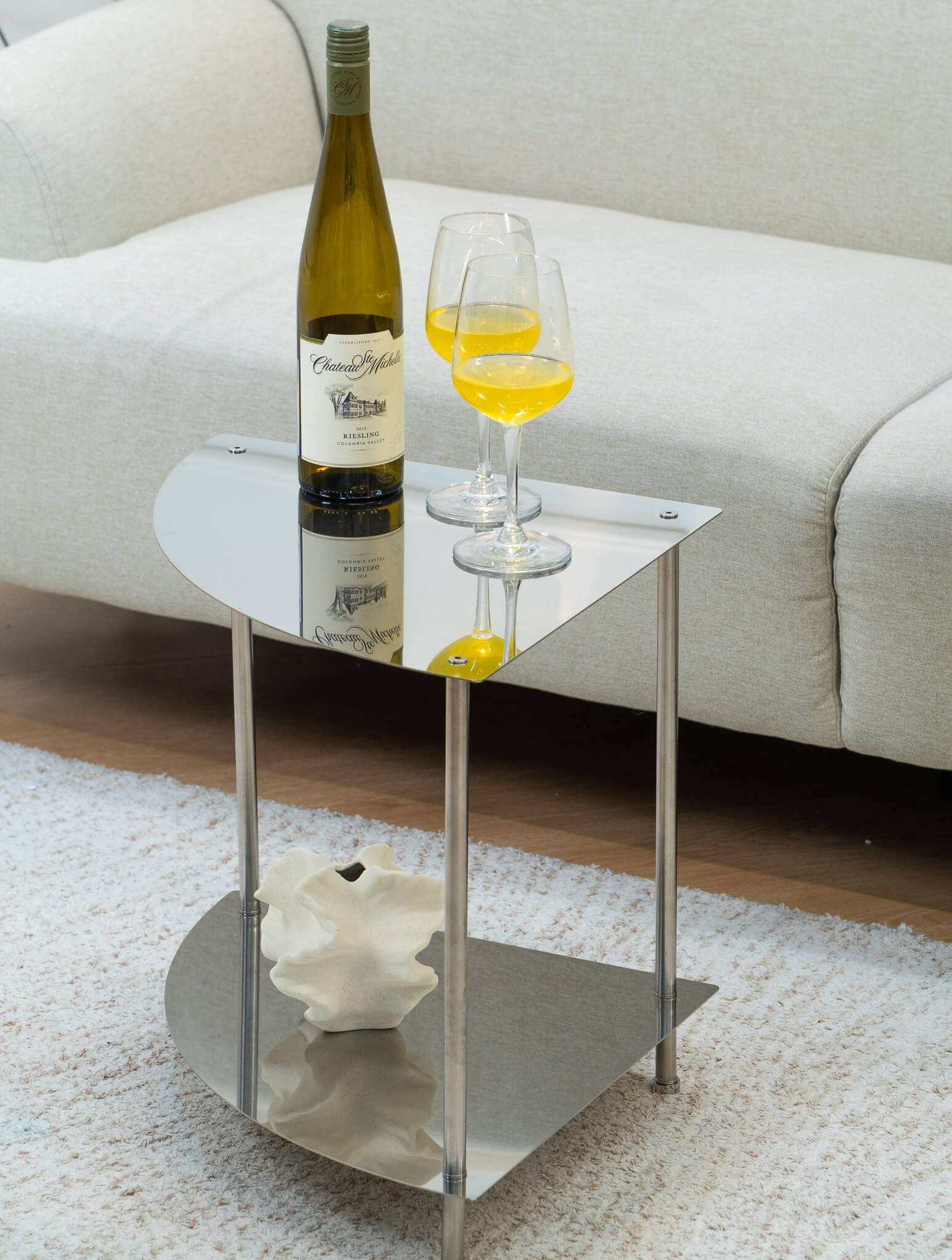Arc Corner Stand - ULUROOM
