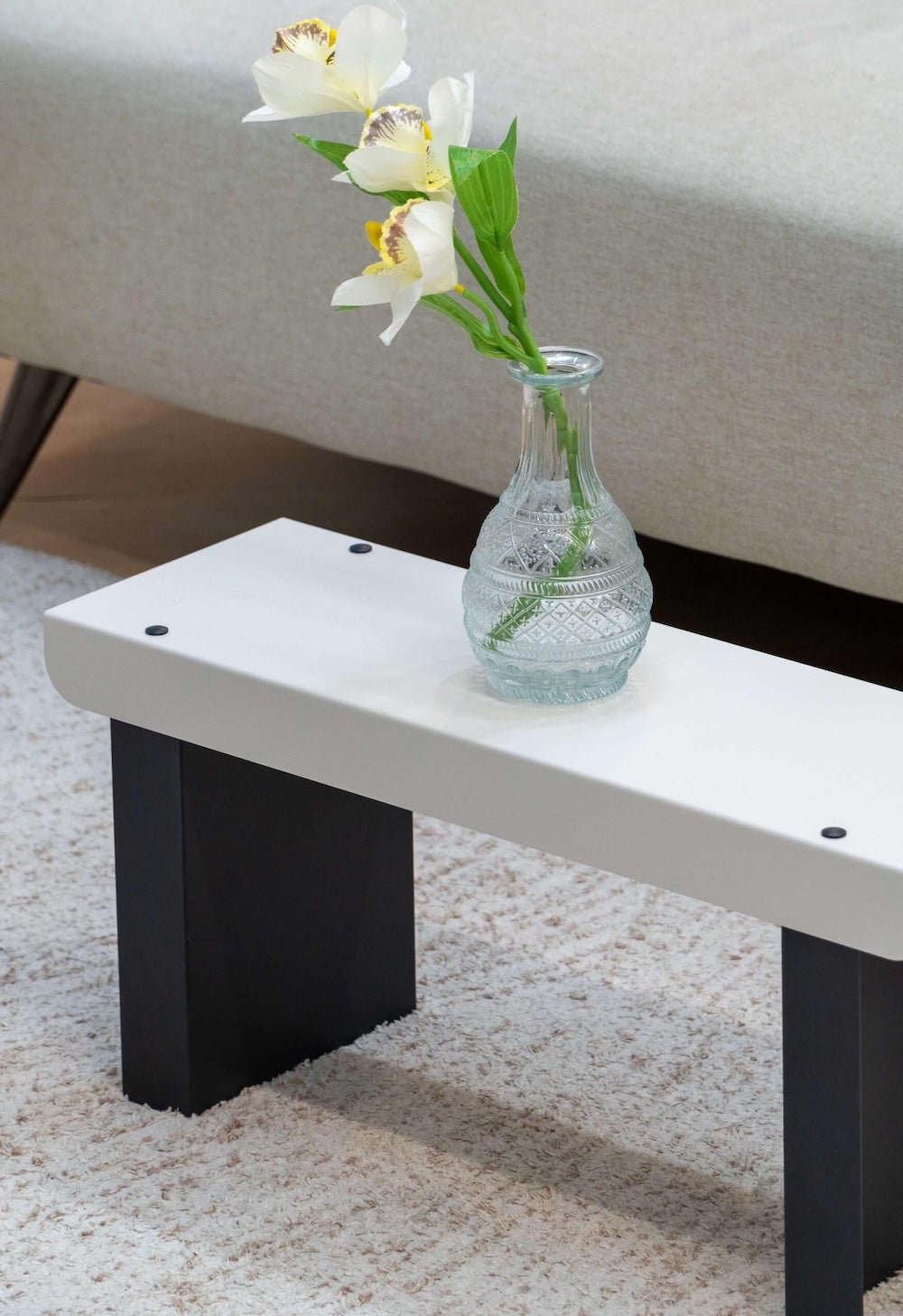 Small Bench / White & Black