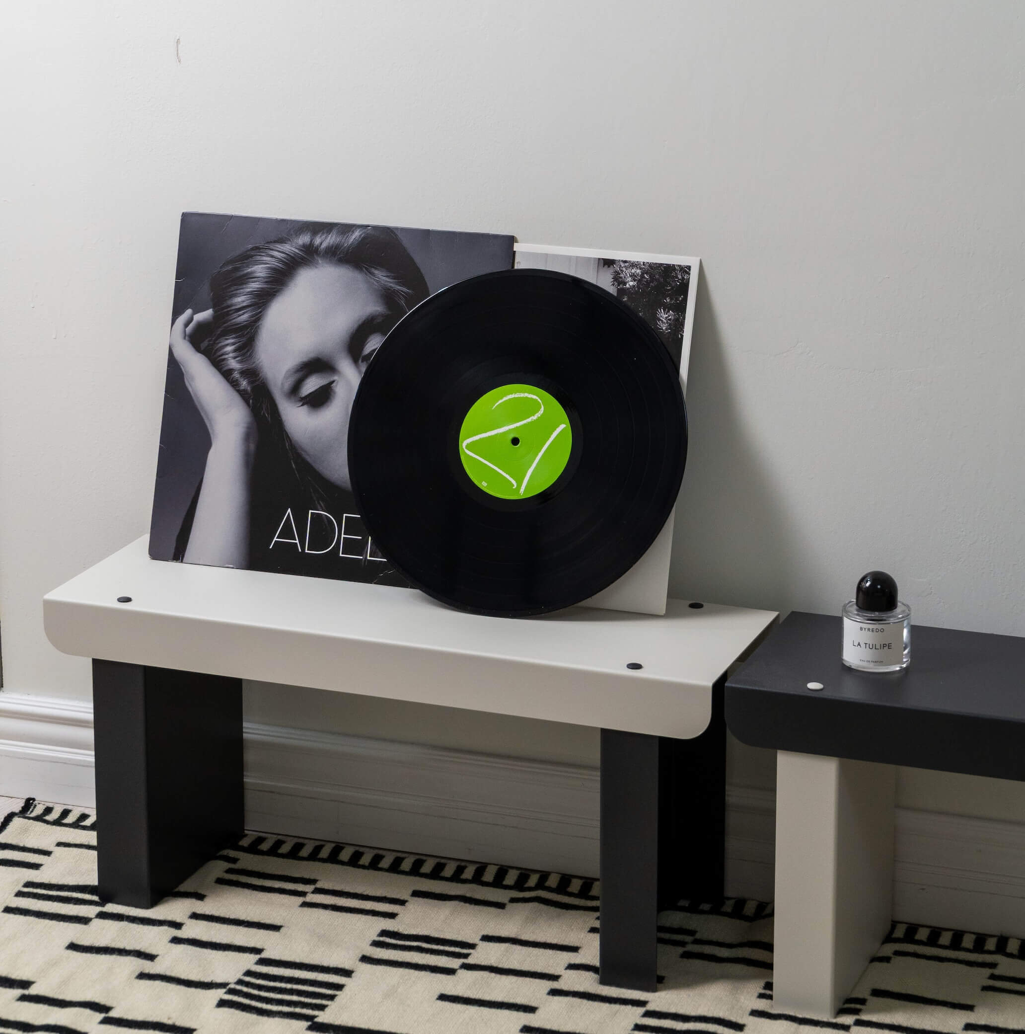 Small Bench / White & Black