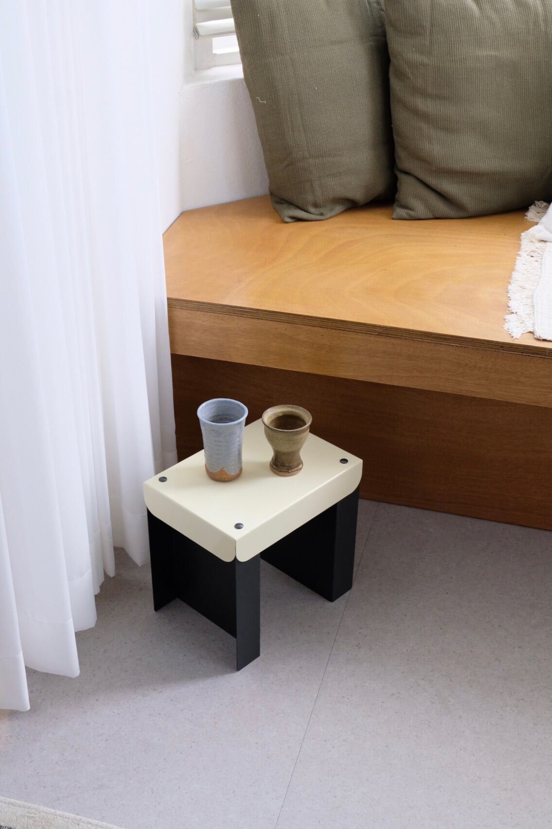 Pico bench / Yellow & Black - ULUROOM