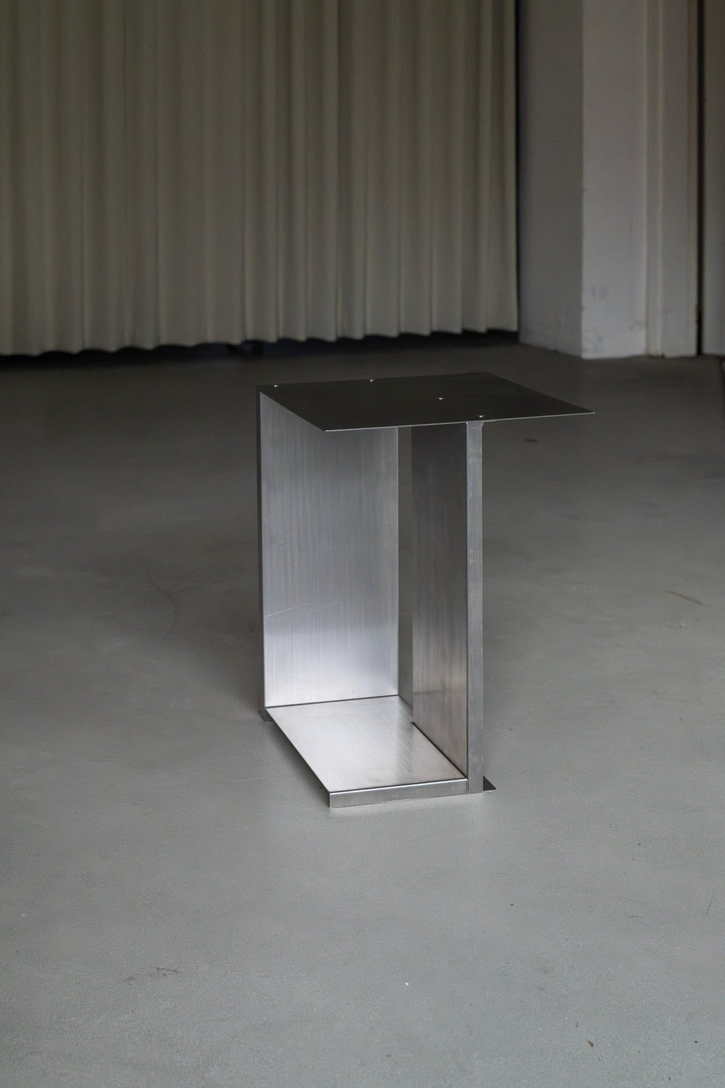 Raw table - ULUROOM