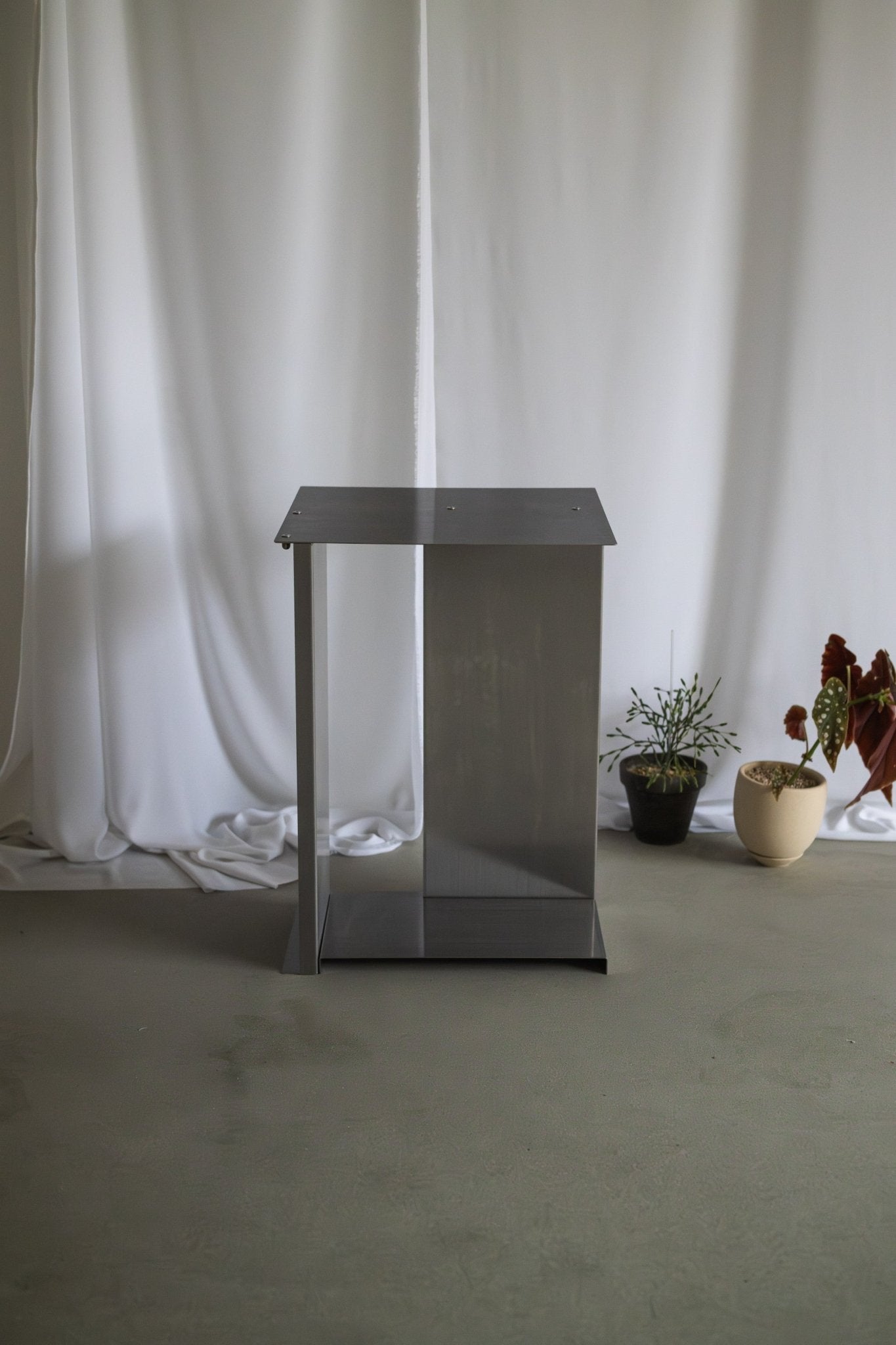 Raw table - ULUROOM
